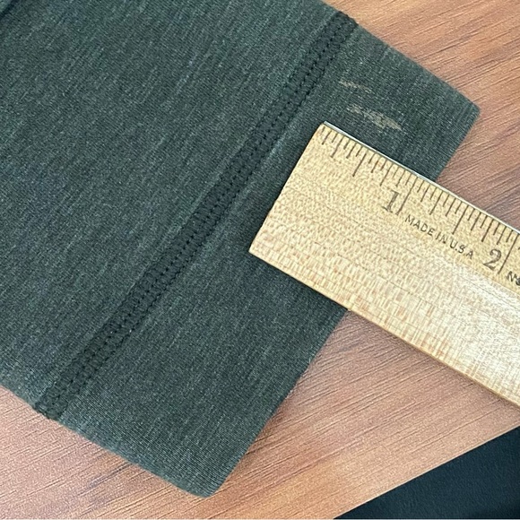 LULULEMON Olive Army Green Colorblock Men’s Pullover Hoodie - Picture 12 of 12